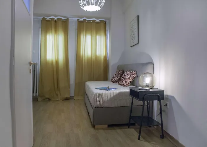 Exceptional Penthouse Close To Acropolis Museum By Ghh